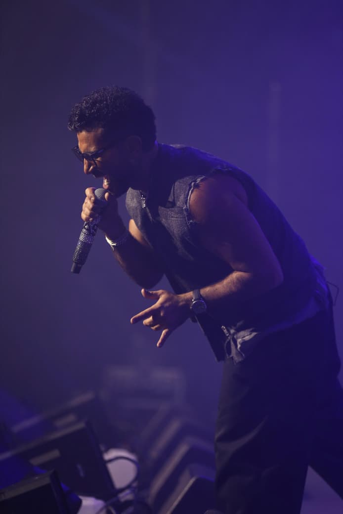 أحمد سعد يخلي الجمهور متحمس في حفلة باريس 3 1762610895 806 أحمد سعد يخلي الجمهور متحمس في حفلة باريس