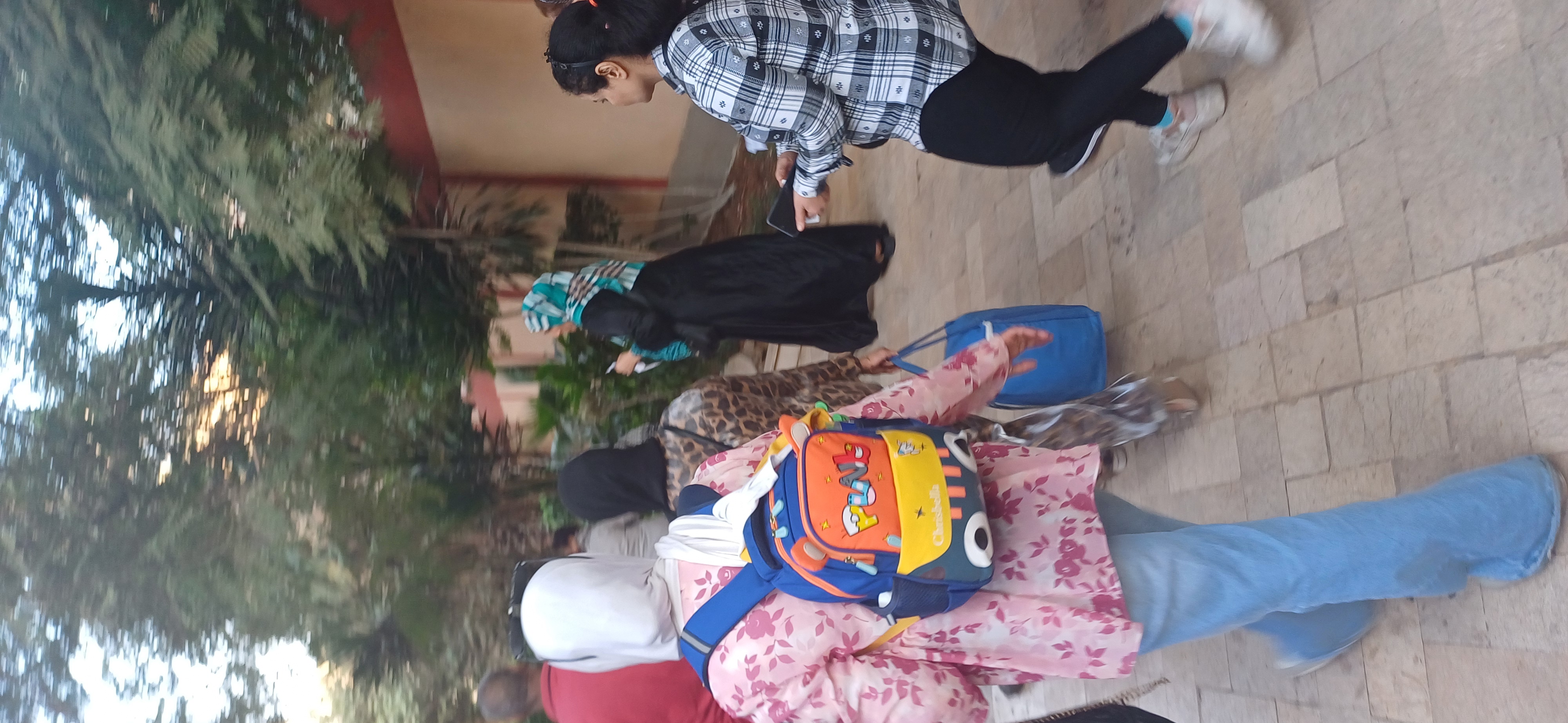 1762871318 172 ناخبين النواب بدأوا يتوافدوا على لجنة الشهيد عبد الرحمن الصيرفي