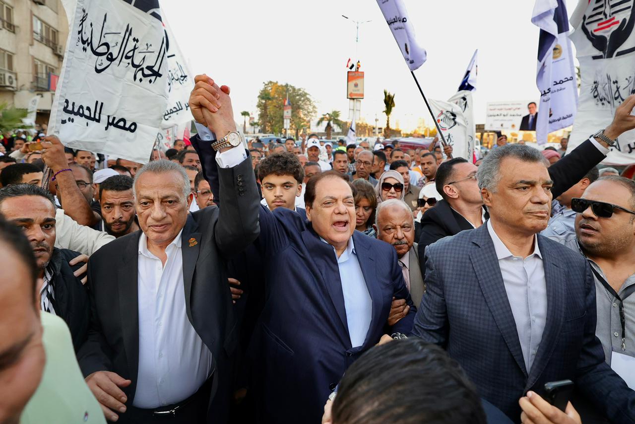 احتفالية كبيرة في الجيزة لدعم النائب محمد أبو العينين في الانتخابات البرلمانية 3 1762877929 404 احتفالية كبيرة في الجيزة لدعم النائب محمد أبو العينين في