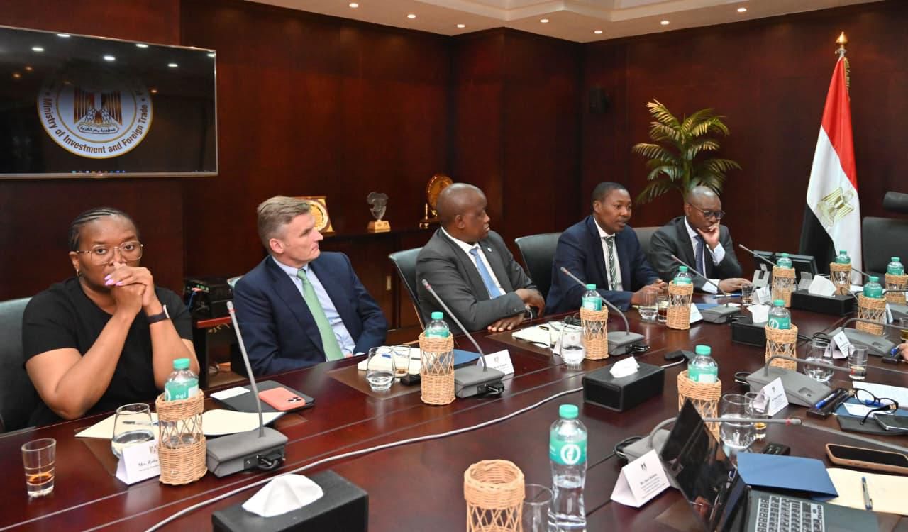 وزير الإسكان يحضر احتفالية مرور 50 سنة على استقلال أنجولا 3 احتفال استقلال أنجولا