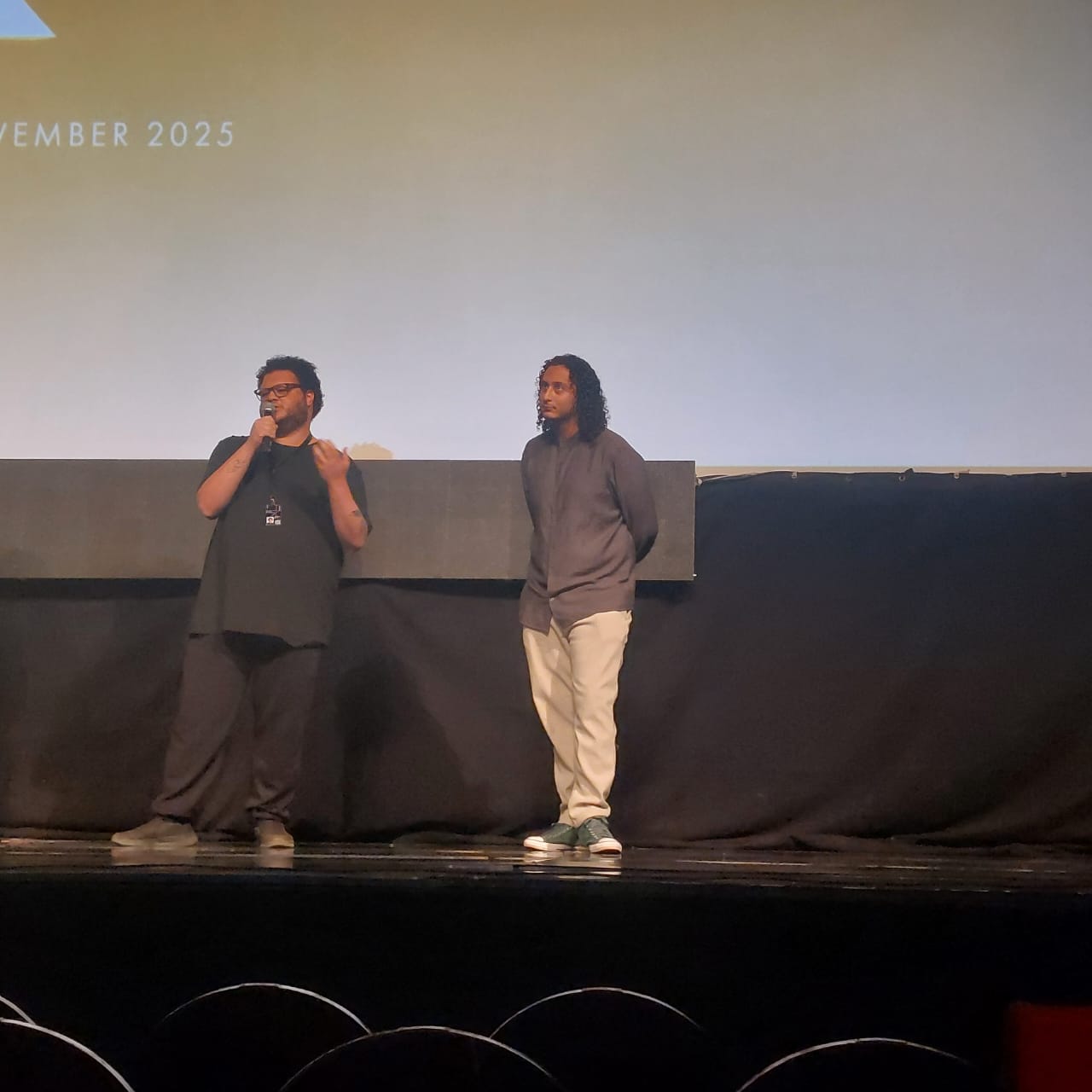 مخرج فيلم "قمع" مارك أيمن: الفكرة جت من تجربة شخصية عاشها 5 1763306951 833 مخرج فيلم قمع مارك أيمن الفكرة جت من تجربة شخصية