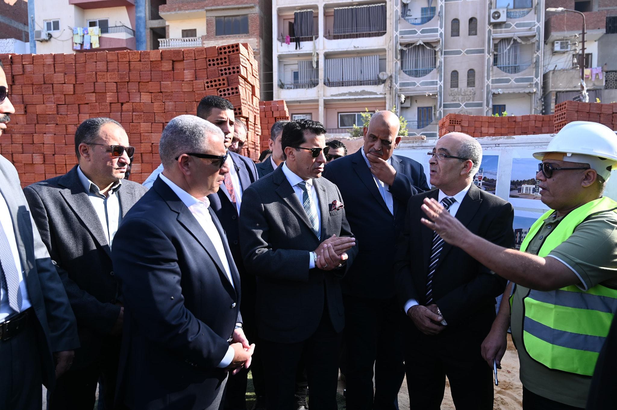 وزير الرياضة: المدارس اليابانية في مراكز الشباب خطوة هامة لتطوير النشء بتوجيهات الرئيس 4 وزير الرياضة