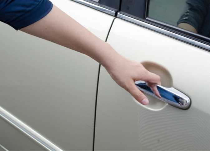 1763593295 708 نصائح مهمة علشان تحافظ على أبواب عربيتك