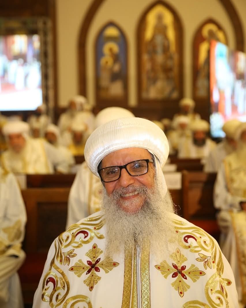 الأنبا أباکير يبارك المطارنة الجدد ويدعي لهم في خدمتهم مع صور 8 1763898063 50 الأنبا أباکير يبارك المطارنة الجدد ويدعي لهم في خدمتهم مع