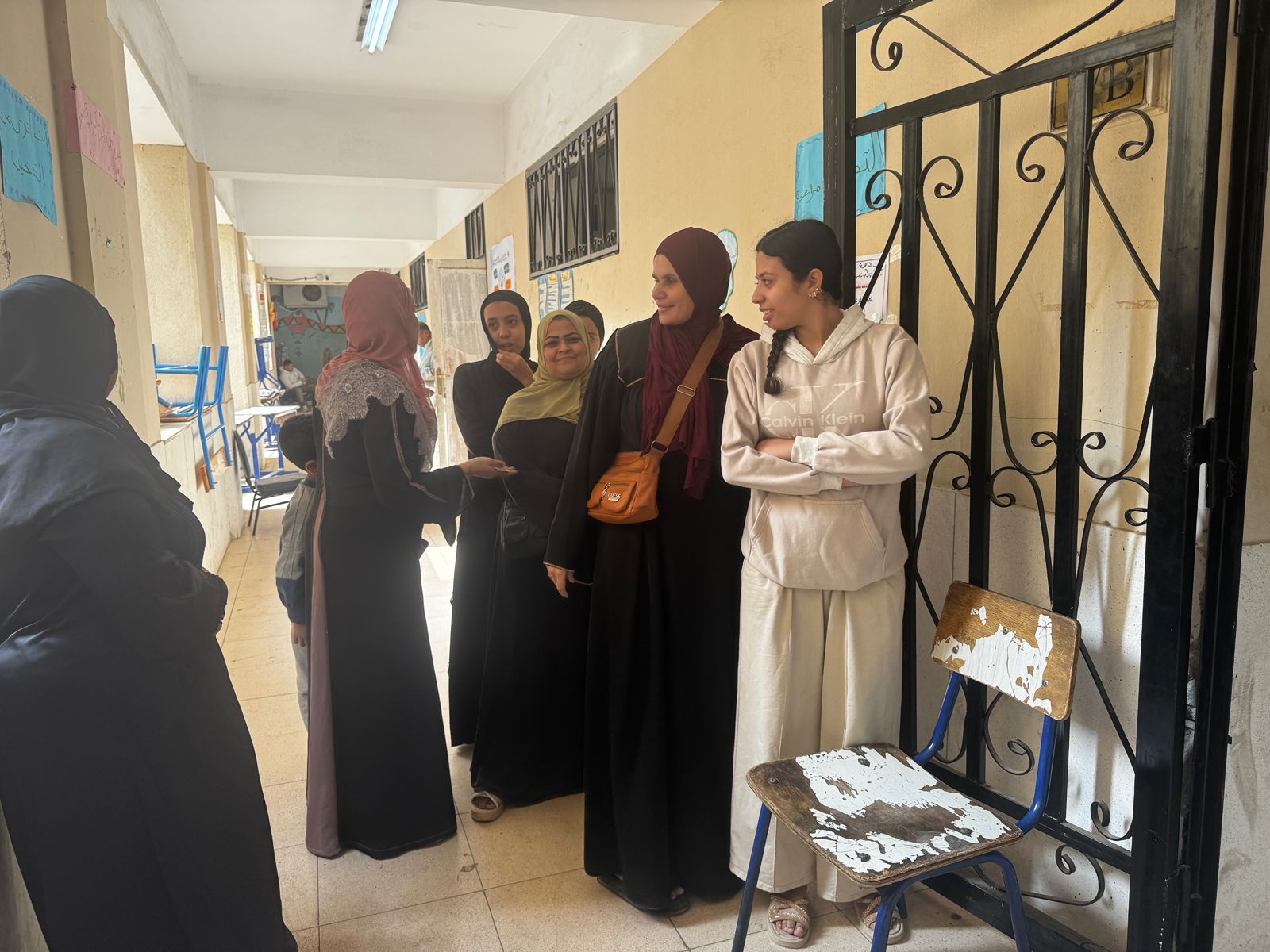 الانتخابات في لجان الاقتراع