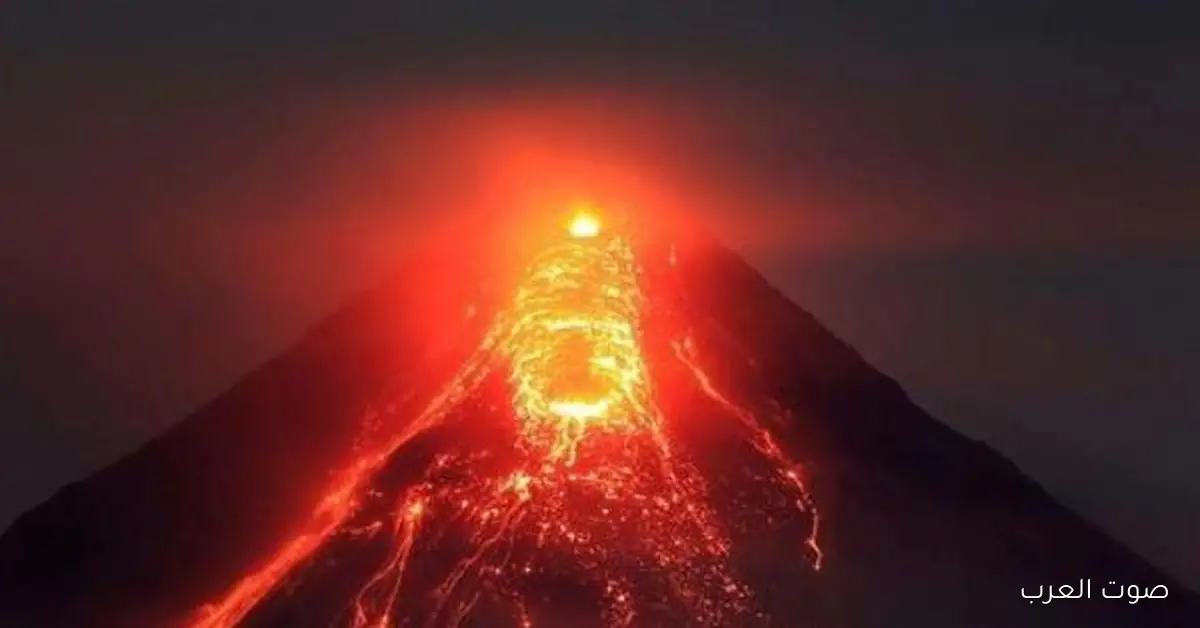 بركان في إثيوبيا بيقوم بعد آلاف السنين وأعمدة الرماد وصلت لـ 15 كيلومتر.. شوف الفيديو