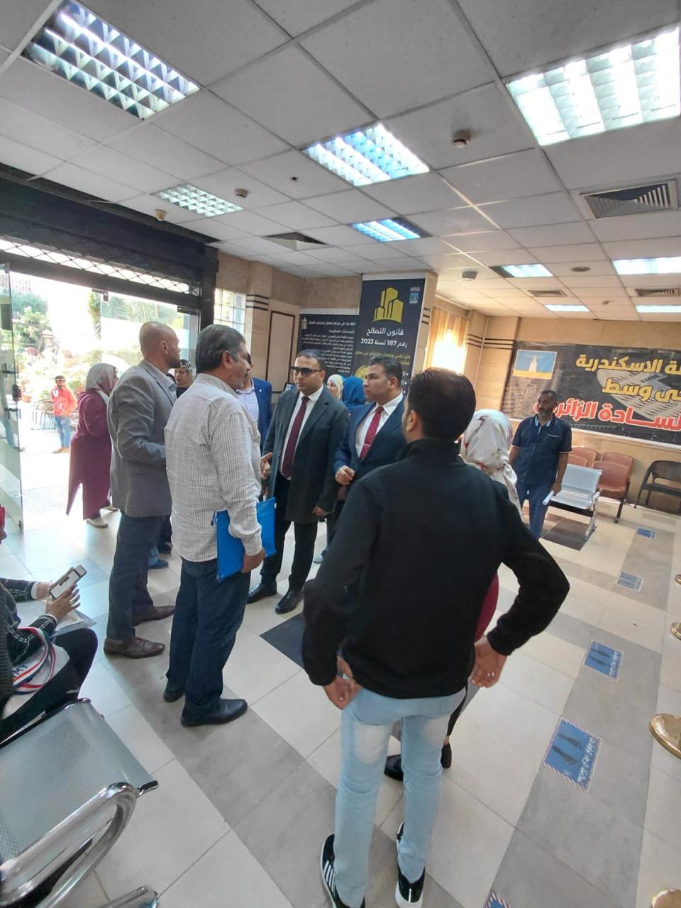 منال عوض: تسريع شغل تراخيص المحلات والتصدي بسرعة لأي تعديات في الإسكندرية 6 1764065665 224 منال عوض تسريع شغل تراخيص المحلات والتصدي بسرعة لأي تعديات