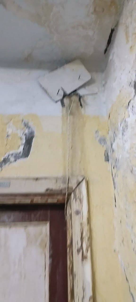 مياه الصرف بتغرق جدران مدرسة في حلمية الزيتون وأهالي الطلبة بيستغيثوا بوزير التعليم 5 1764353248 614 مياه الصرف بتغرق جدران مدرسة في حلمية الزيتون وأهالي الطلبة