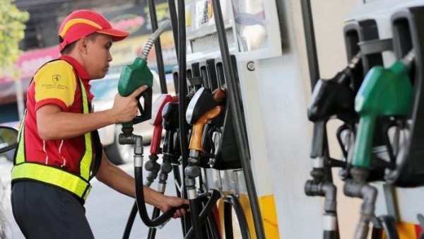 أسعار البنزين اليوم الإثنين في مصر
