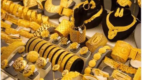 أسعار الذهب النهارده 24 نوفمبر 2025 2 استقرار أسعار الذهب بعد تراجع حاد مع انحسار المخاوف التجارية