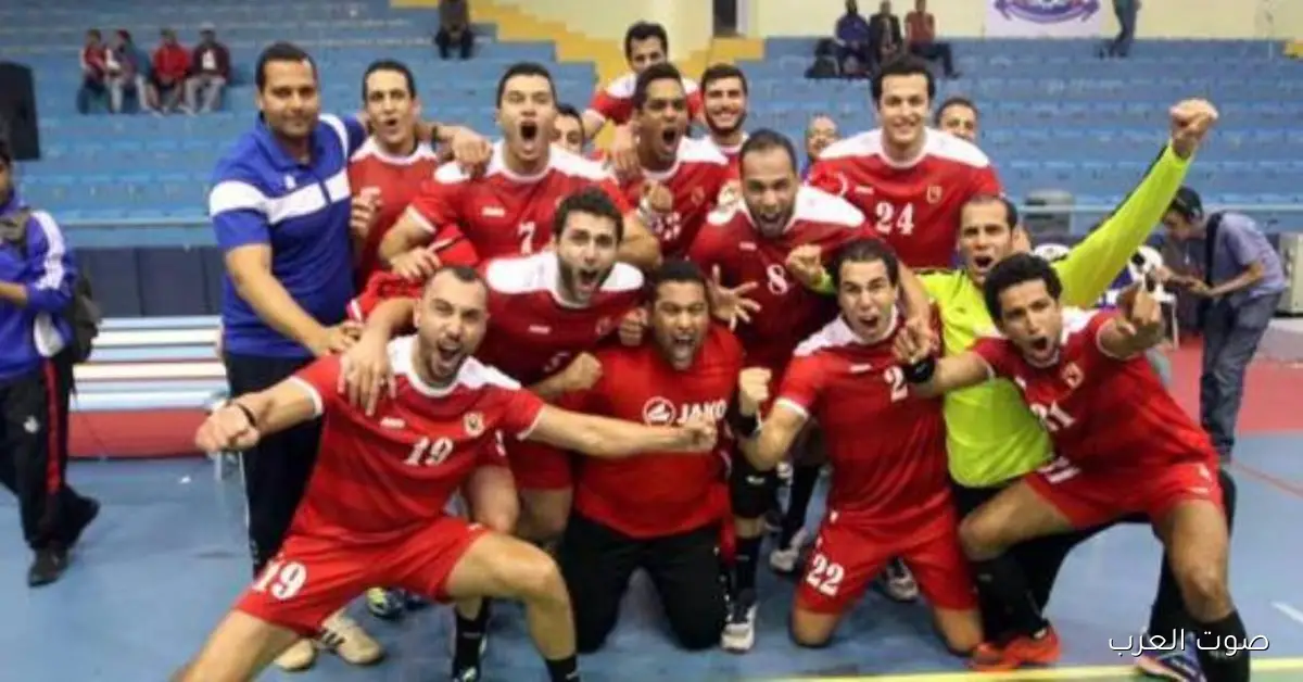 الأهلي متقدم على سموحة 12-10 في الشوط الأول