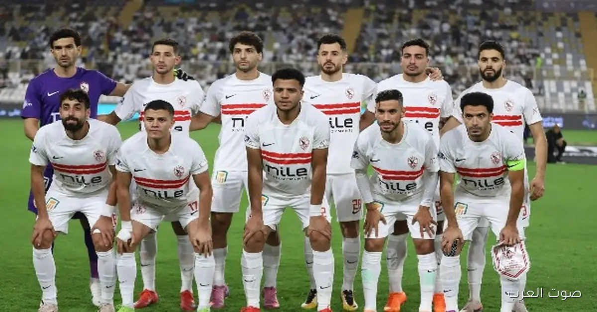 حافلة الزمالك في طريقها لستاد محمد بن زايد استعدادًا لنهائي السوبر