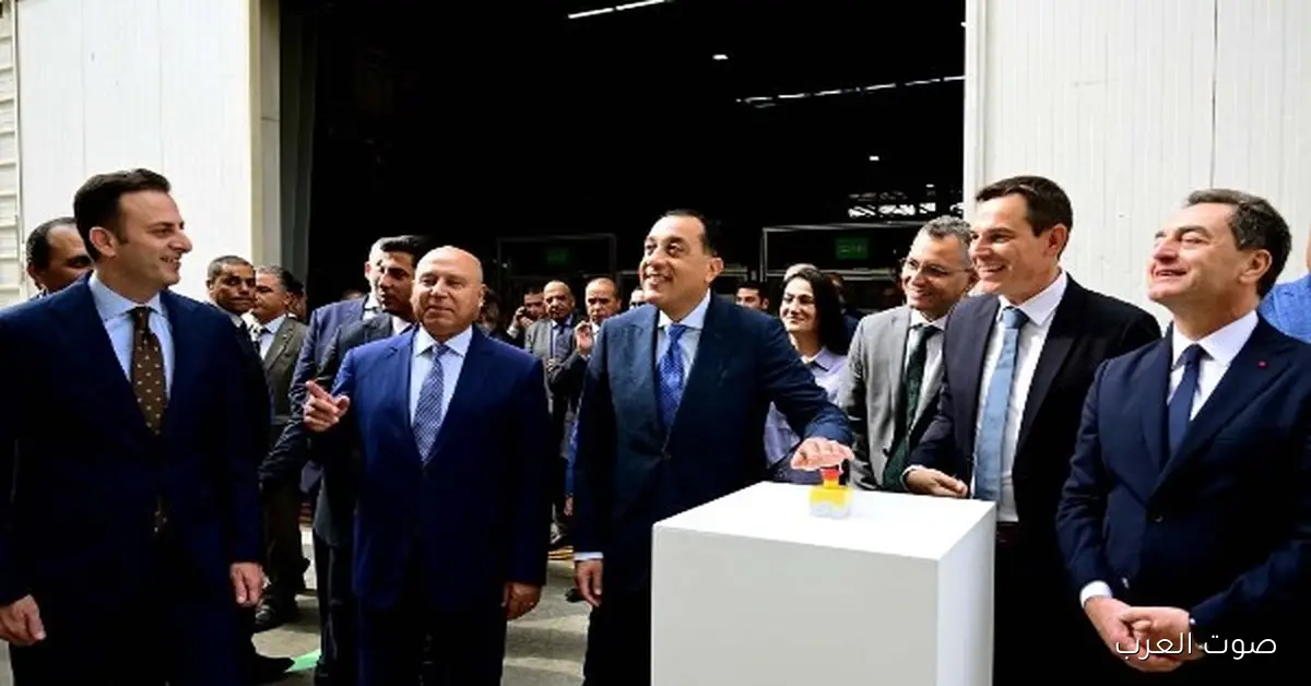 رئيس الوزراء يفتتح التوسعات الجديدة لمصنع شنايدر إلكتريك في بدر