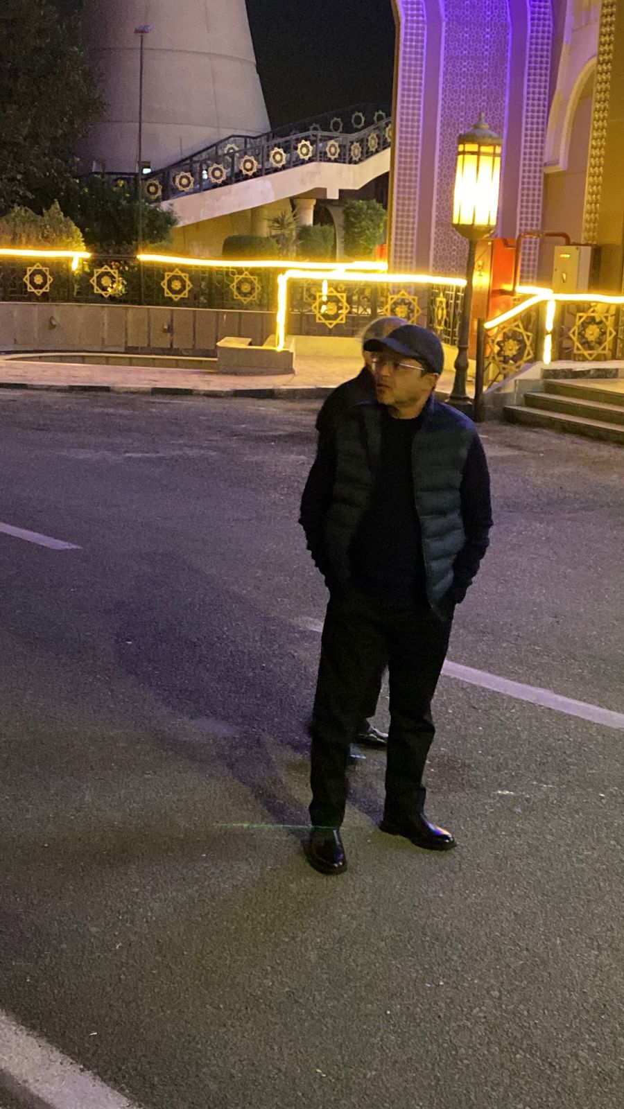 محمد هنيدي وحمادة هلال يتألقوا في عزاء المؤلف أحمد عبدالله 2 محمد هنيدي وحمادة هلال يتألقوا في عزاء المؤلف أحمد عبدالله