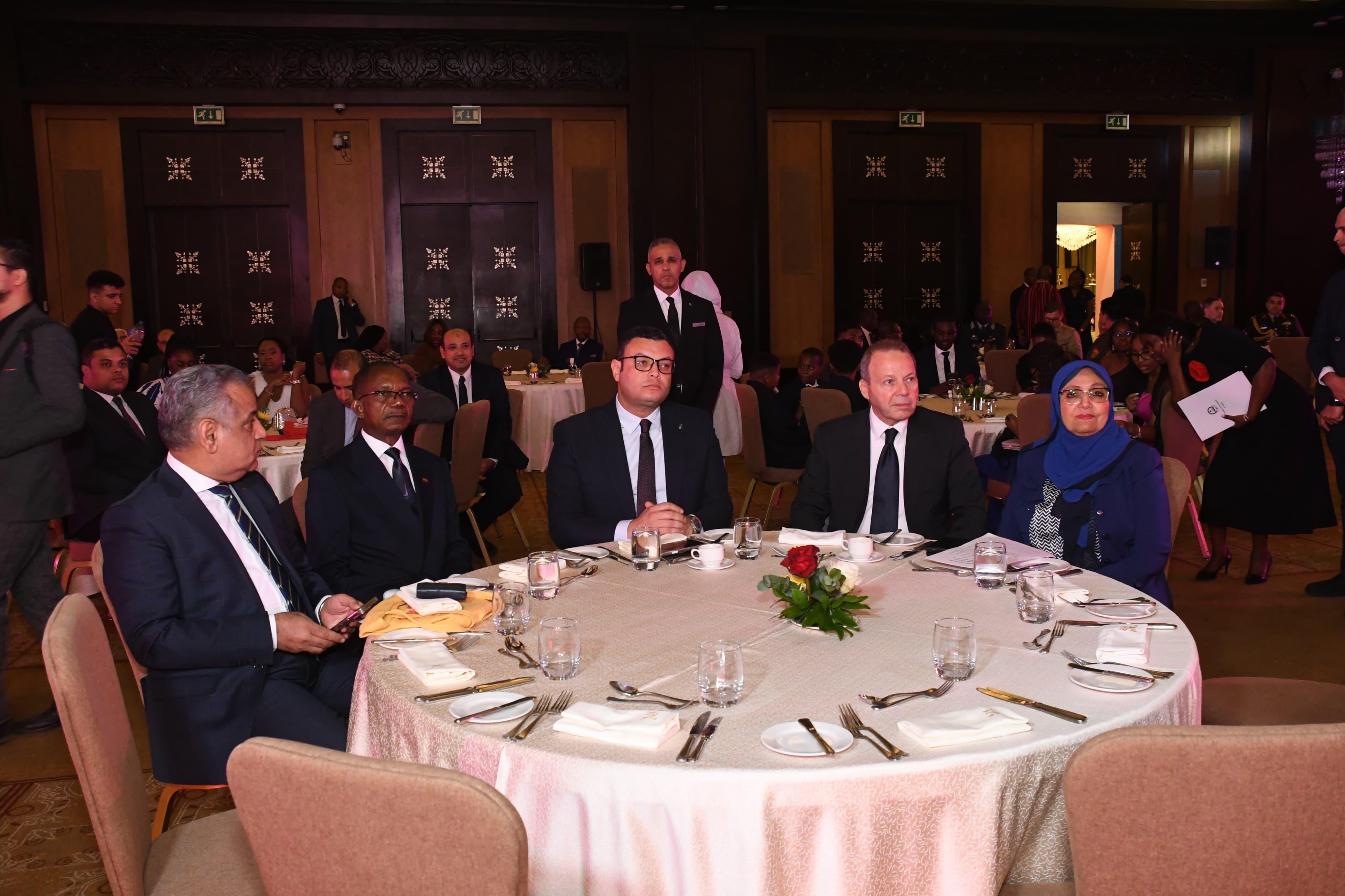 وزير الإسكان يحضر احتفالية مرور 50 سنة على استقلال أنجولا 2 احتفال استقلال أنجولا