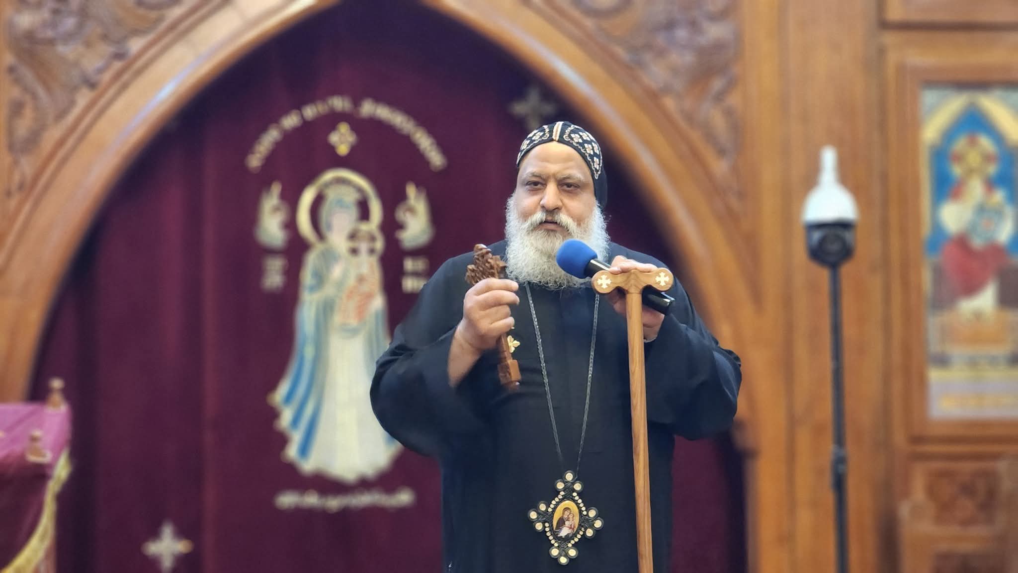 الأنبا ميخائيل بيصلي التسبحة الشهرية لشعب إيبارشية حلوان والمعصرة 5 1764627218 784 الأنبا ميخائيل بيصلي التسبحة الشهرية لشعب إيبارشية حلوان والمعصرة