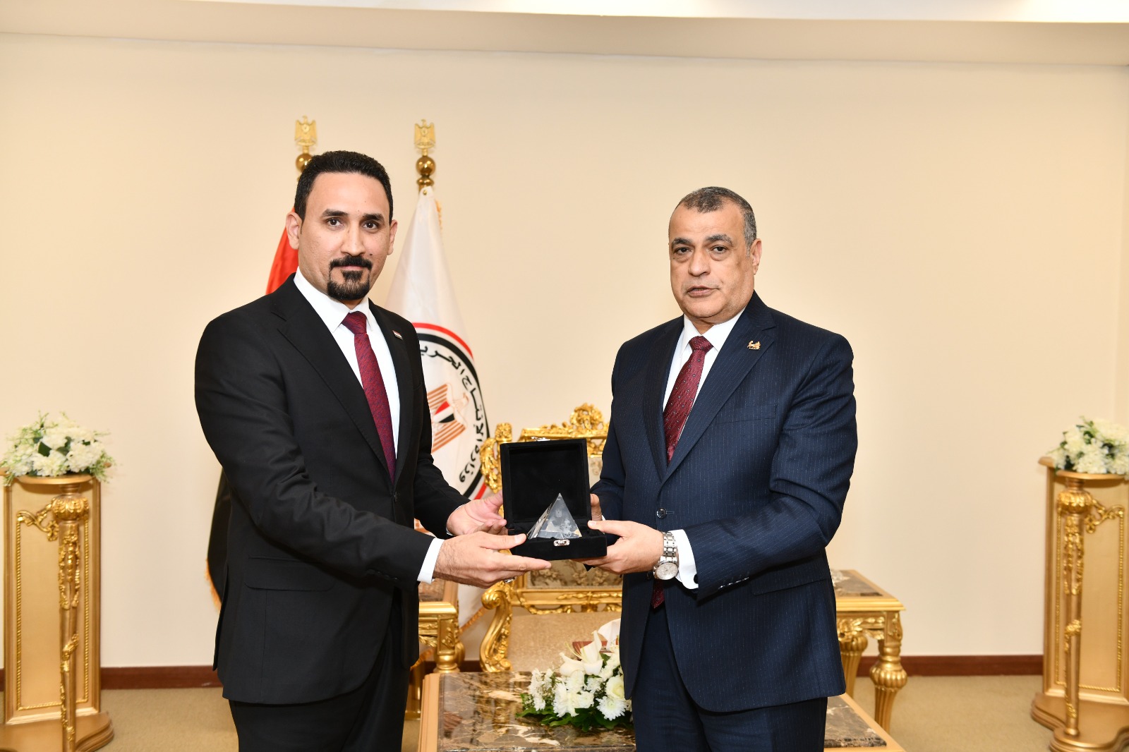 مصر بتدور على تعاون مع السعودية والعراق والفلبين في جناح الإنتاج الحربي بمعرض EDEX 2025 3 1764692061 679 مصر بتدور على تعاون مع السعودية والعراق والفلبين في جناح