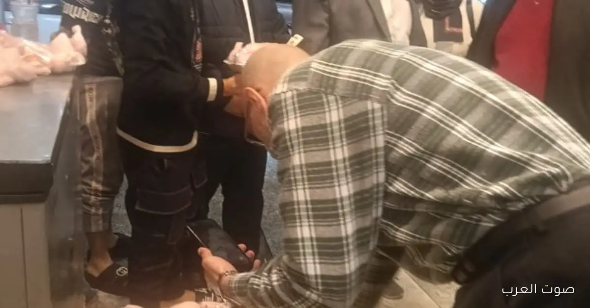 فضيحة ورا العروض الكاذبة.. تفاصيل غلق محل دواجن فاسدة في الجيزة