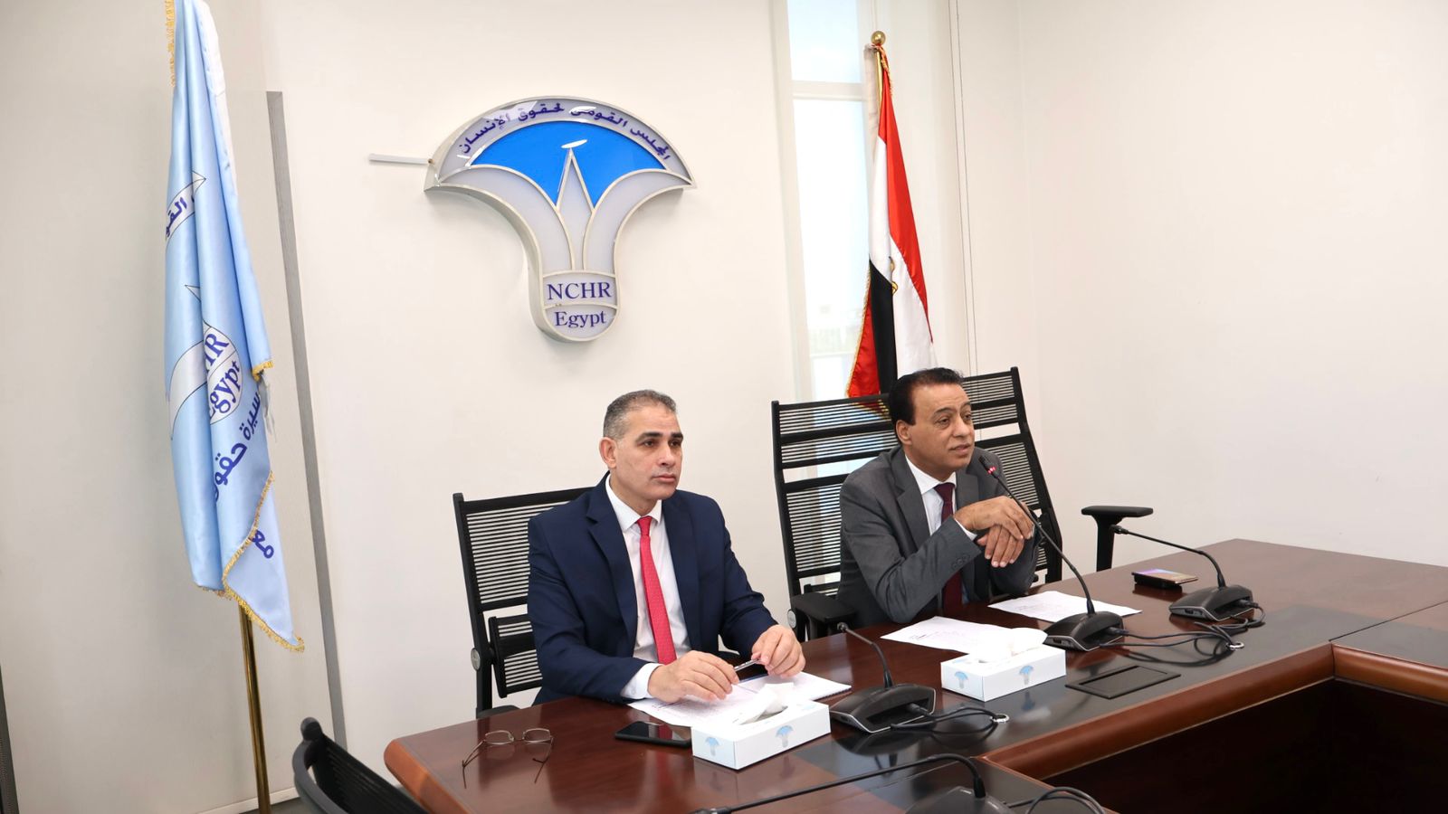 غرفة عمليات حقوق الإنسان تتابع الانتخابات بشكل مستمر 5 1764775556 662 غرفة عمليات حقوق الإنسان تتابع الانتخابات بشكل مستمر