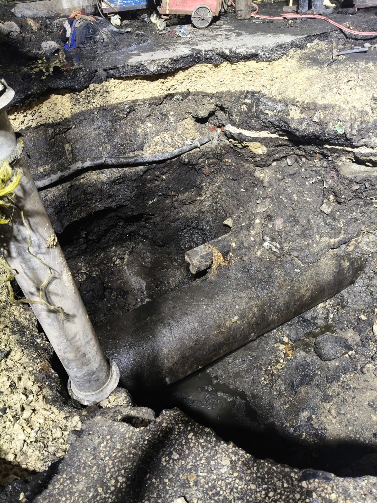 قطع المياه عن بعض مناطق الجيزة: التفاصيل الكاملة 4 سيارات مياه الشرب المتنقلة