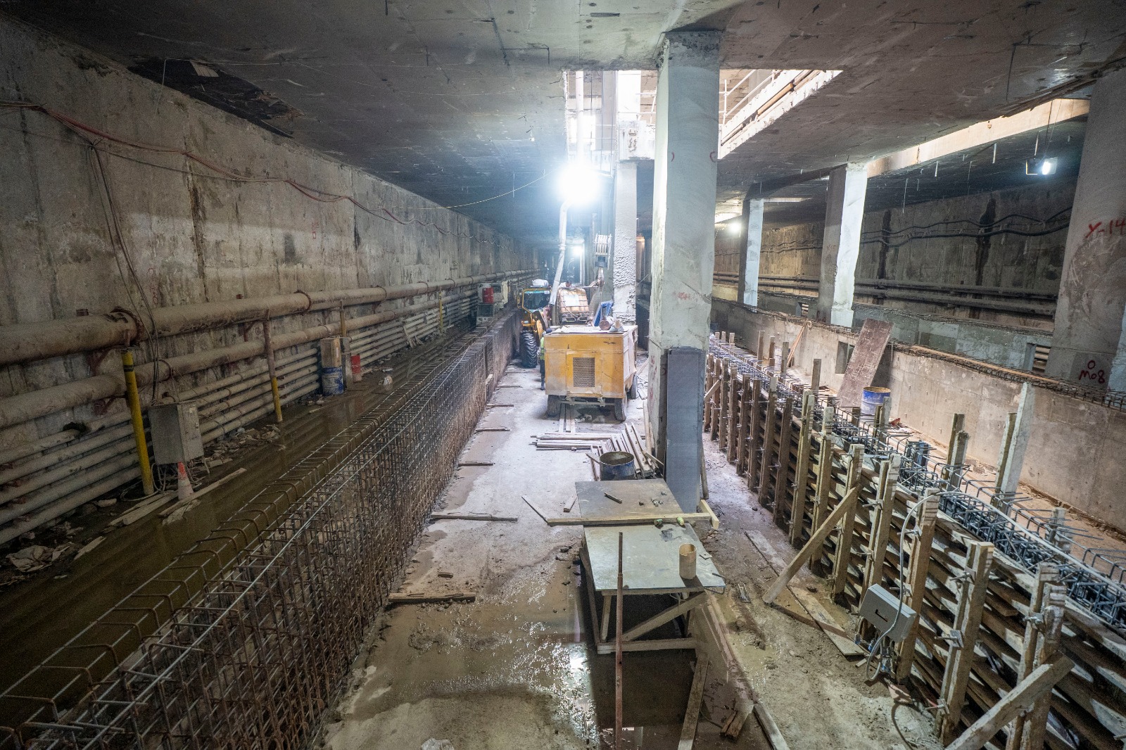 النقل تنشر صور جديدة للمرحلة الأولى من الخط الرابع لمترو الأنفاق 21 1764907243 415 النقل تنشر صور جديدة للمرحلة الأولى من الخط الرابع لمترو