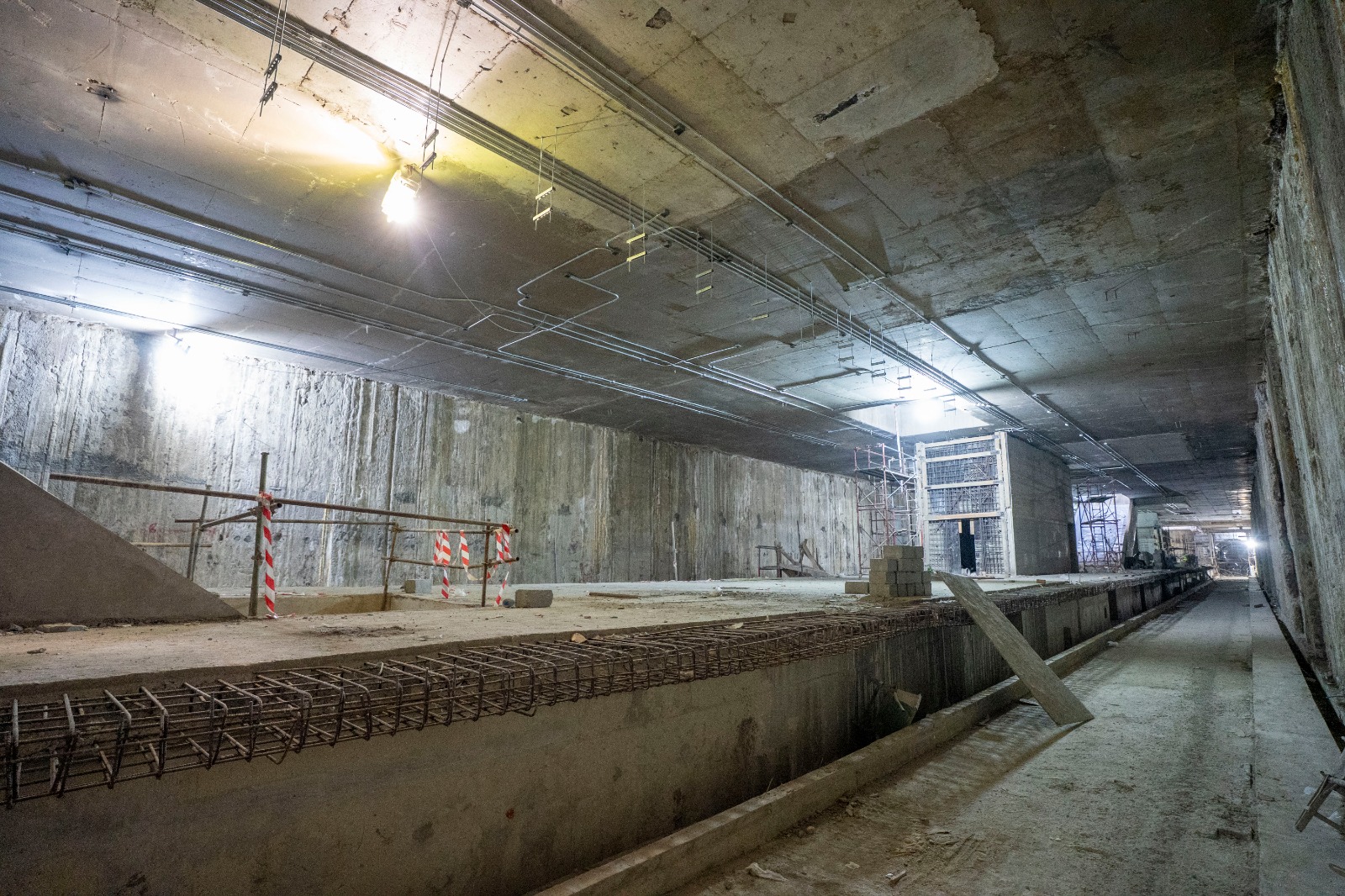 النقل تنشر صور جديدة للمرحلة الأولى من الخط الرابع لمترو الأنفاق 16 1764907243 971 النقل تنشر صور جديدة للمرحلة الأولى من الخط الرابع لمترو