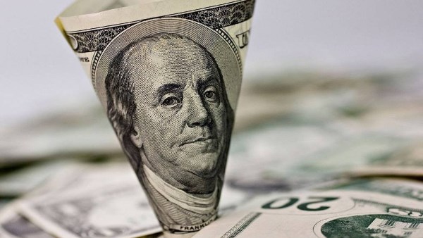 سعر الدولار مقابل الجنيه المصري اليوم 5 ديسمبر 2025 4 سعر الدولار اليوم