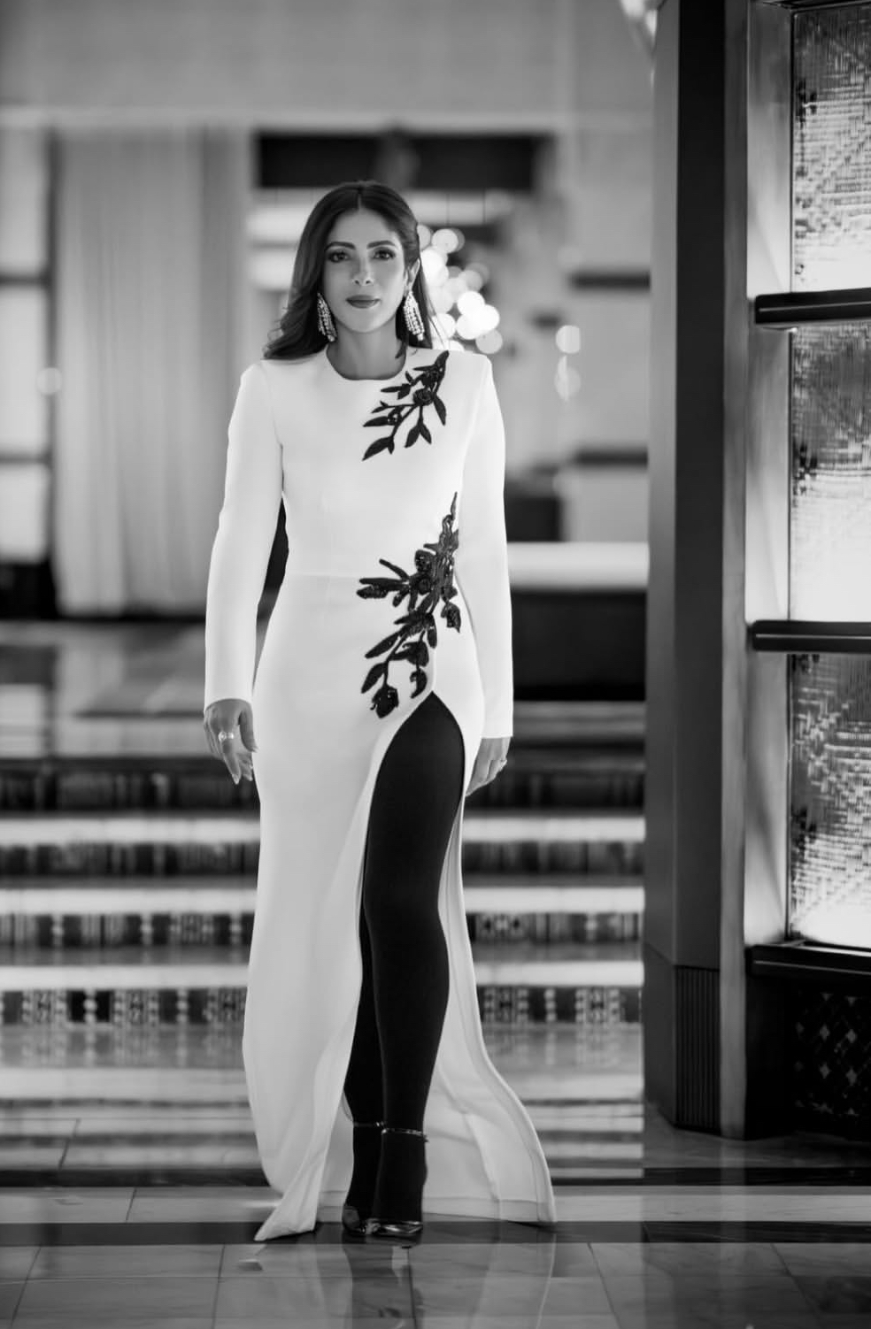 منى زكي: حسيت إني بين أهلي بعد عرض فيلم الست في المغرب 3 منى زكي مع جمهورها