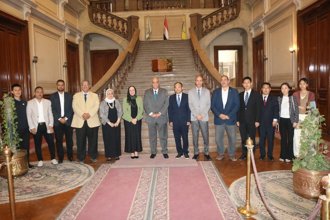 بحوث الصحراء بتبحث عن فرص التعاون العلمي مع جامعة چينچو الصينية 3 1764937455 553 بحوث الصحراء بتبحث عن فرص التعاون العلمي مع جامعة چينچو