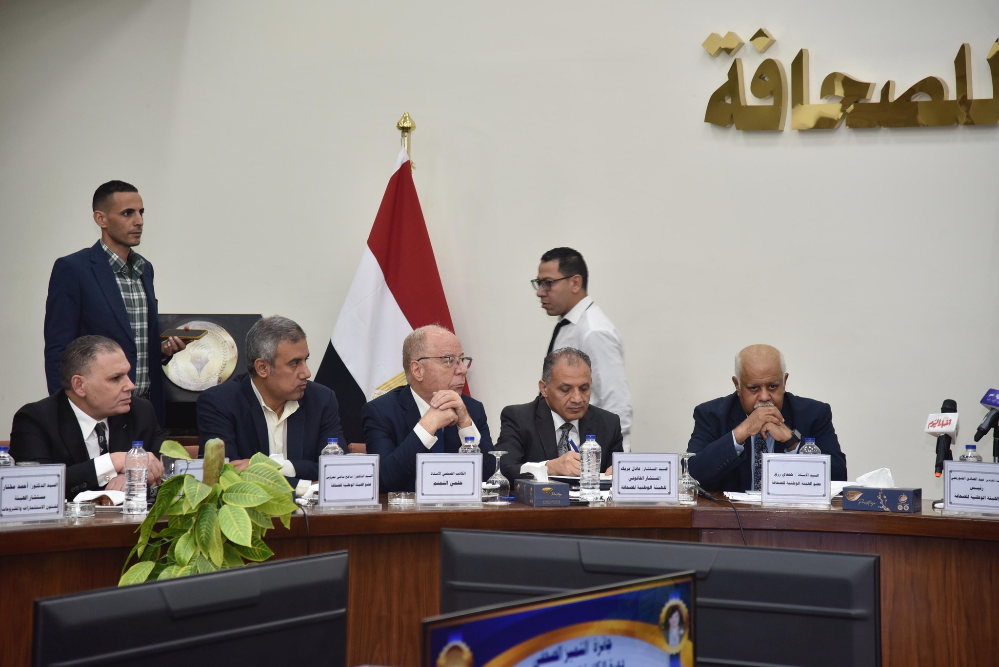 الشوربجي يوزع جوائز التميز للصحافة الوطنية 8 1765214786 443 الشوربجي يوزع جوائز التميز للصحافة الوطنية