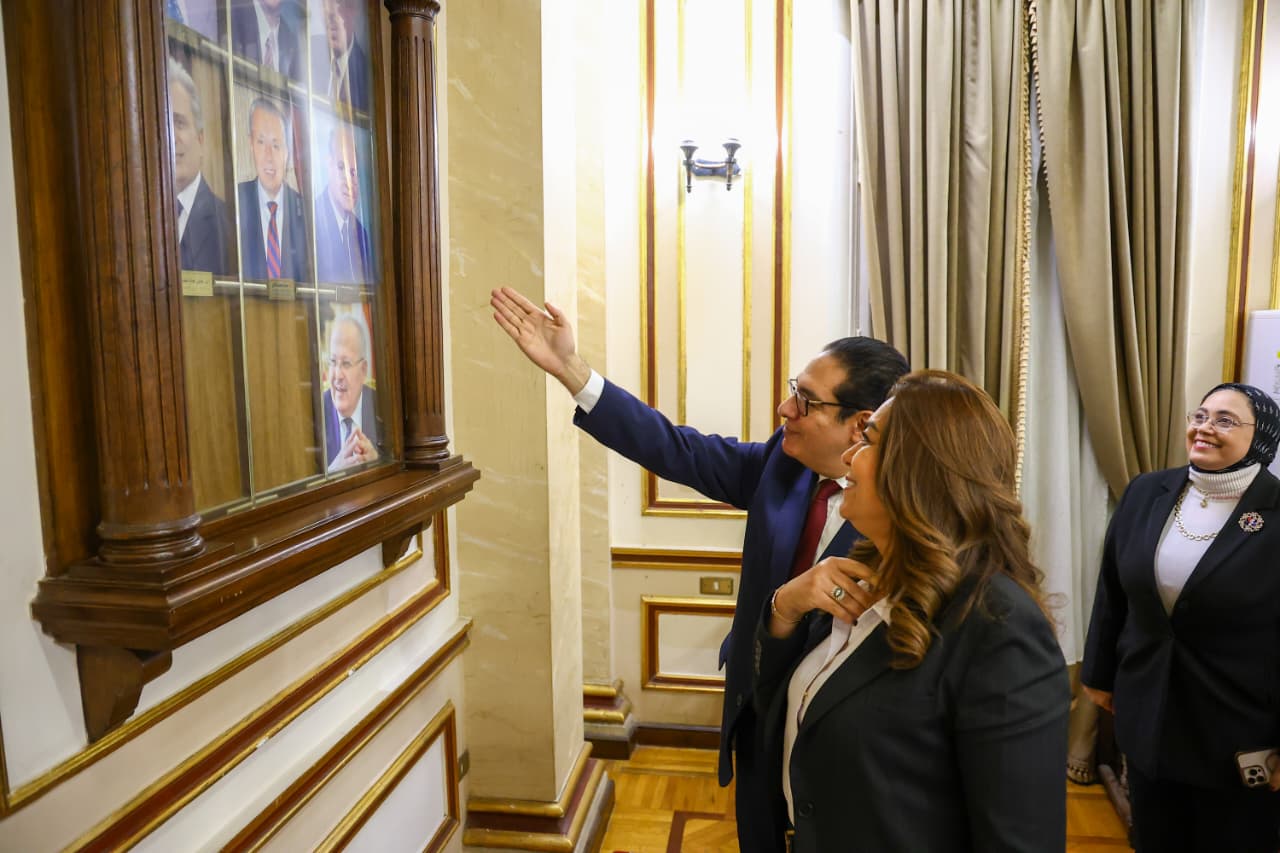 تعاون بين وزارة التنمية المحلية وتجارة القاهرة لتدريب وتأهيل الكوادر 5 1765358484 99 تعاون بين وزارة التنمية المحلية وتجارة القاهرة لتدريب وتأهيل الكوادر