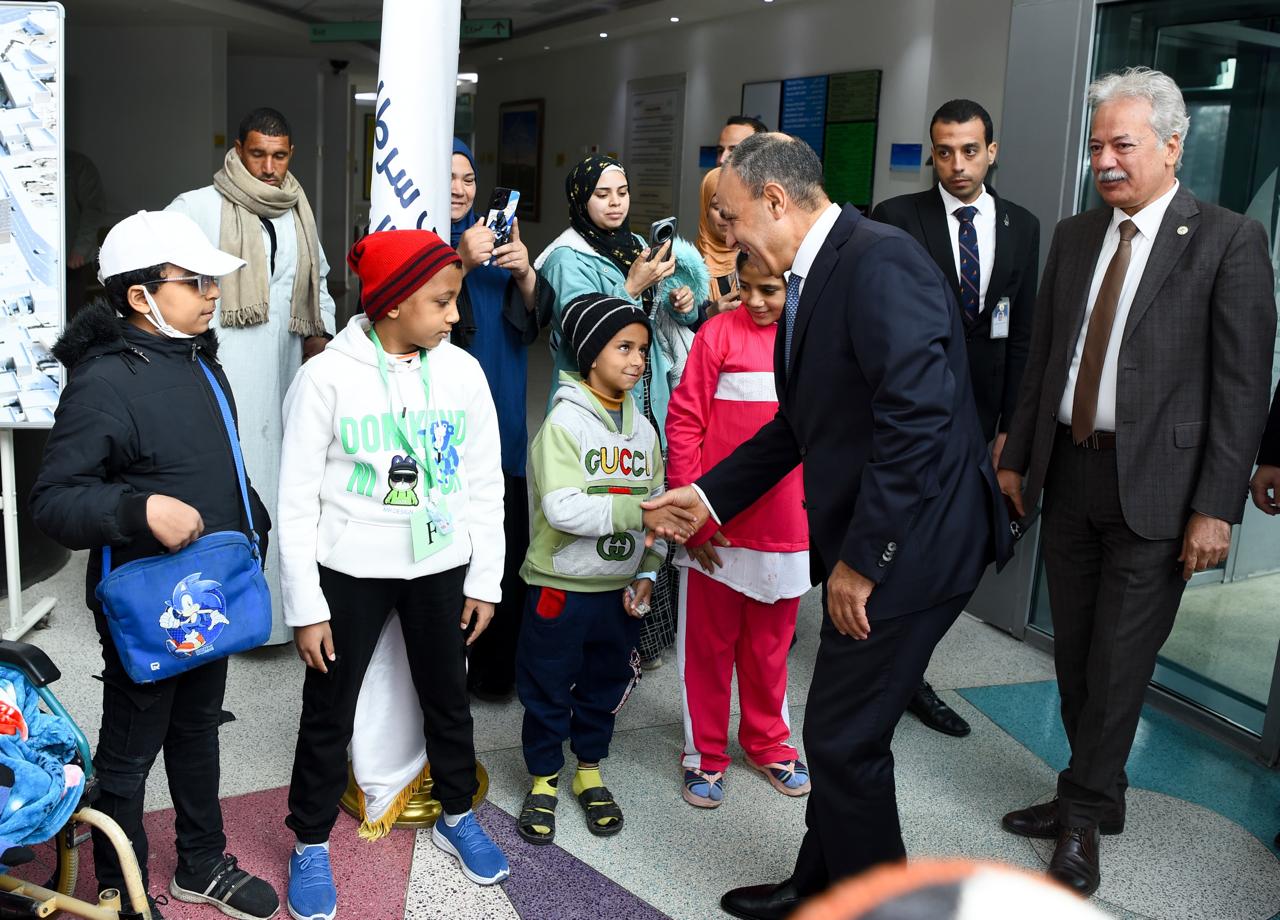 رئيس لجنة حقوق الإنسان: مستشفى 57357 مثال مميز للعطاء 3 1765359917 560 رئيس لجنة حقوق الإنسان مستشفى 57357 مثال مميز للعطاء