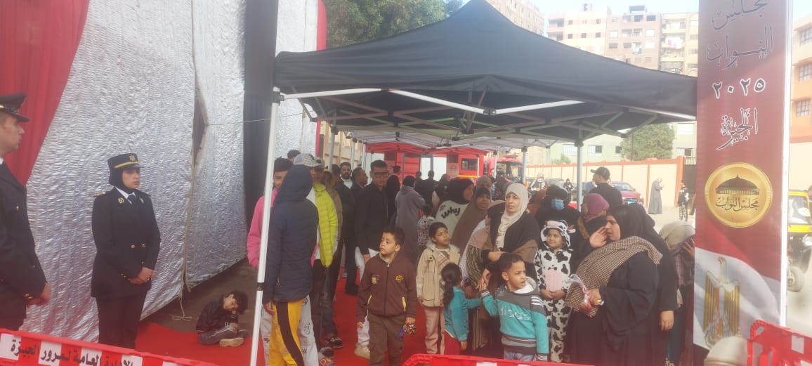 زحمة تصويت كبيرة في انتخابات مجلس النواب بفيصل الجيزة 5 1765359978 172 زحمة تصويت كبيرة في انتخابات مجلس النواب بفيصل الجيزة