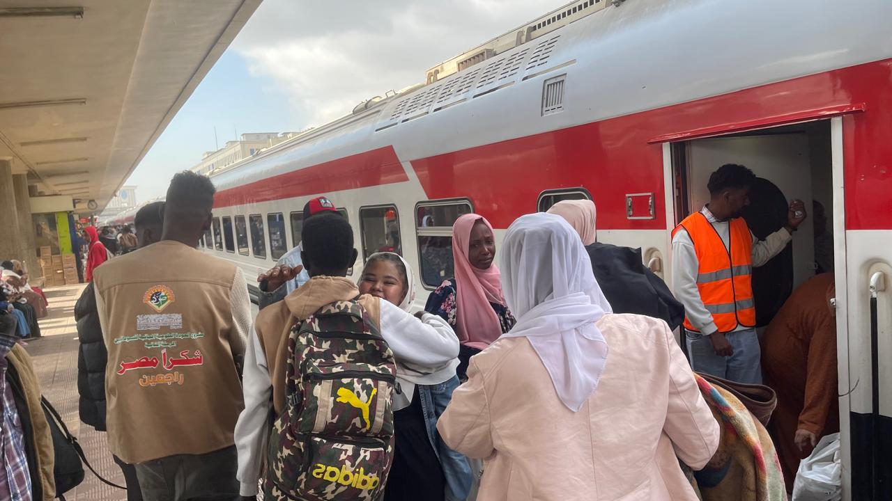 1765381220 813 السكة الحديد بتشغل الرحلة 37 لقطارات العودة للأشقاء السودانيين