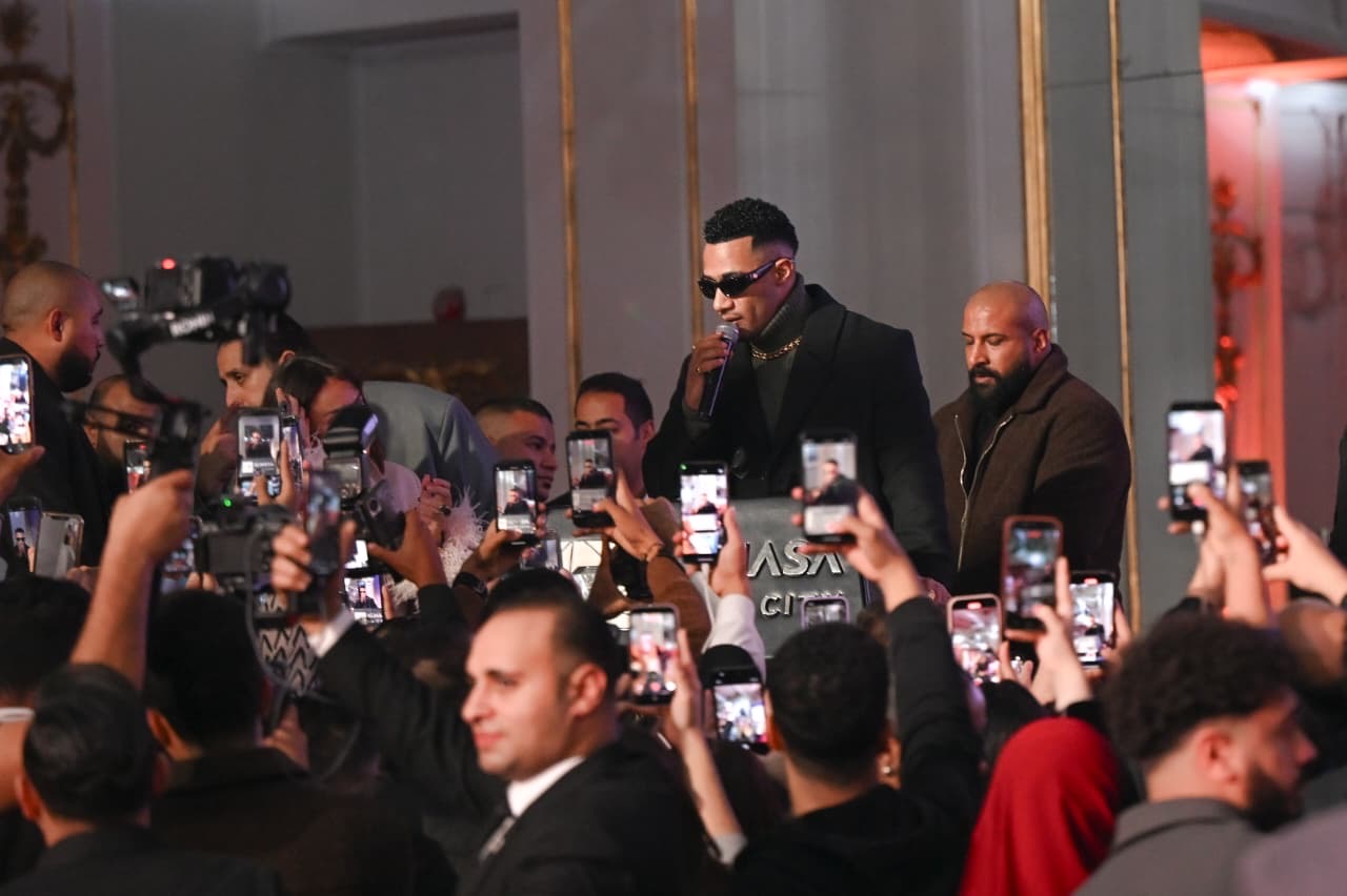 بعد ما بقى تريند.. أسرار وكواليس تكريم الفنانين في ملتقى التميز والإبداع 3 1765389985 602 بعد ما بقى تريند أسرار وكواليس تكريم الفنانين في ملتقى