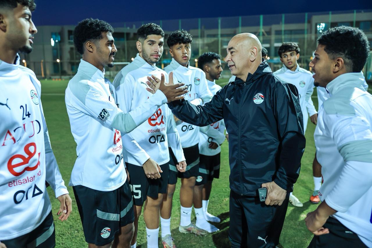 حسام وإبراهيم حسن في زيارة لمعسكر منتخب مصر للناشئين 2007 4 تدريبات منتخب مصر مواليد 2007