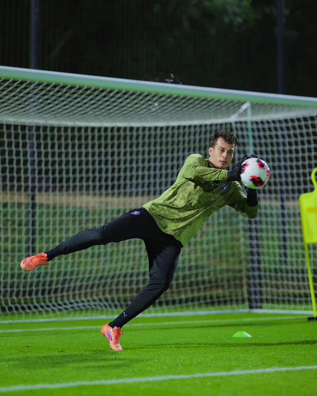 بيراميدز يبدأ تدريباته في الدوحة علشان يواجه فلامنجو في نصف نهائي كأس القارات 5 تدريبات بيراميدز