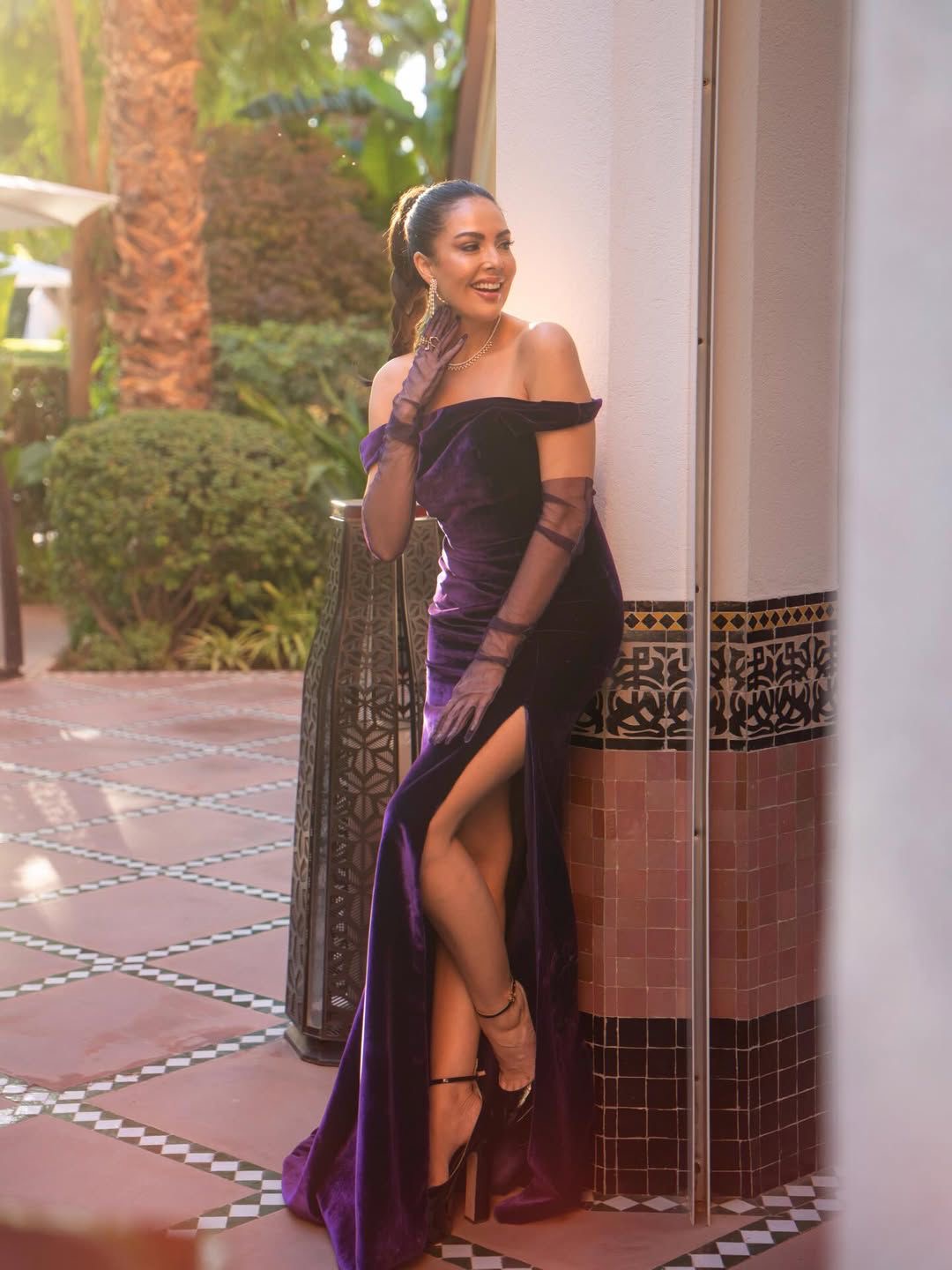 1765541477 736 أمينة مغربي تبهر الكل في مهرجان مراكش السينمائي وتشارك في