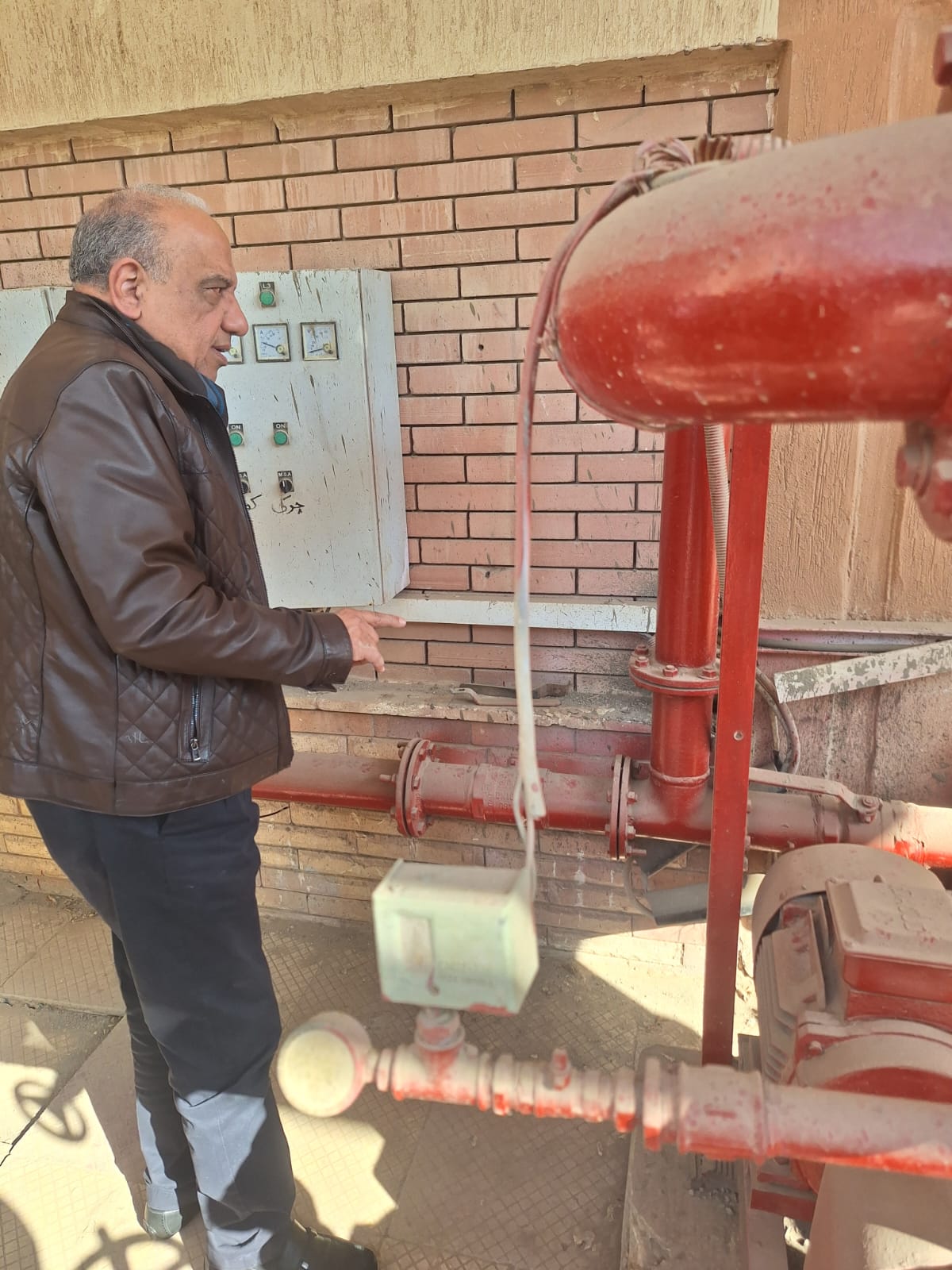 وزير الكهرباء يقوم بجولة مفاجئة: المواطن له حق في خدمة كويسة 5 1765633696 227 وزير الكهرباء يقوم بجولة مفاجئة المواطن له حق في خدمة