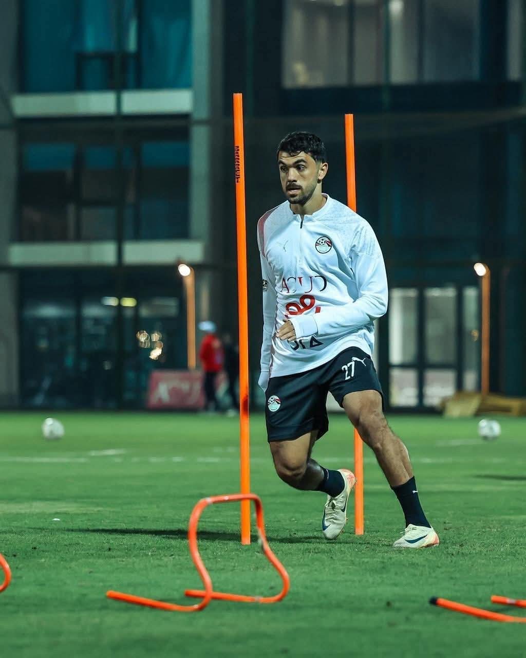 آخر أخبار منتخب مصر: صور من المران النهائي 3 1765657812 772 آخر أخبار منتخب مصر صور من المران النهائي