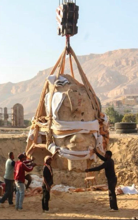 افتتاح تمثال الملك أمنحتب الثالث في البر الغربي بالأقصر النهارده 3 1765681278 390 افتتاح تمثال الملك أمنحتب الثالث في البر الغربي بالأقصر النهارده