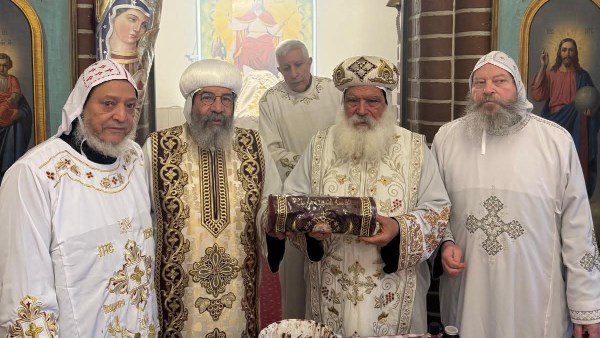 مراسم سيامة دياكون جديد بكنيسة القديسين الأنبا أنطونيوس والأنبا شنودة في برلين