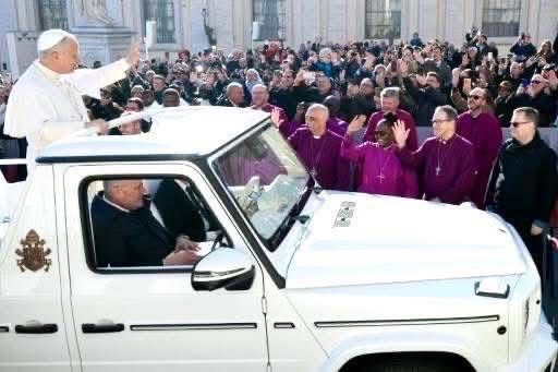 رئيس أساقفة الكنيسة الأسقفية يروح يزور بابا الفاتيكان 9 1765693952 804 رئيس أساقفة الكنيسة الأسقفية يروح يزور بابا الفاتيكان