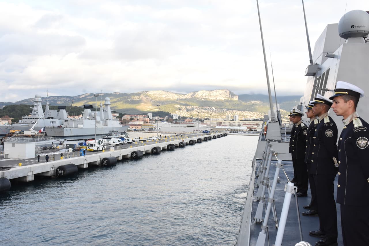 بدء فعاليات التدريب البحري المصري الفرنسي كليوباترا 2025 مع صور 8 تدريب بحري مشترك