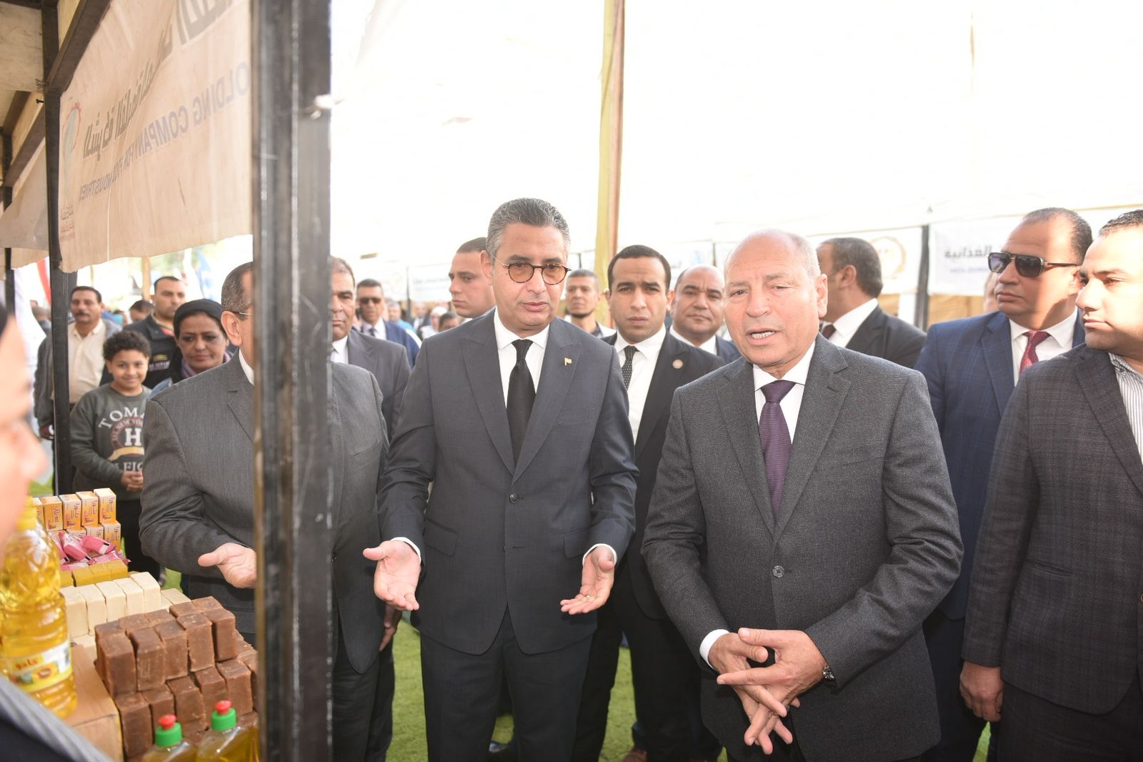افتتاح سوق "اليوم الواحد" في المرج بحضور وزير التموين ومحافظ القاهرة 4 1765701437 134 افتتاح سوق اليوم الواحد في المرج بحضور وزير التموين ومحافظ