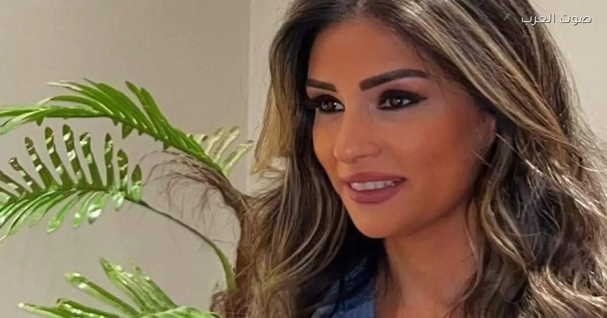 آيات أباظة تتحدث عن أصعب فترة في حياتها بعد تهنئة أصدقائها بعيد ميلادها