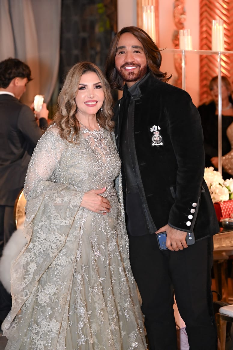 أركان فؤاد ونادية مصطفي يحتفلوا بزفاف بنتهم مع النجوم | صور 2 لحظة من حفل الزفاف