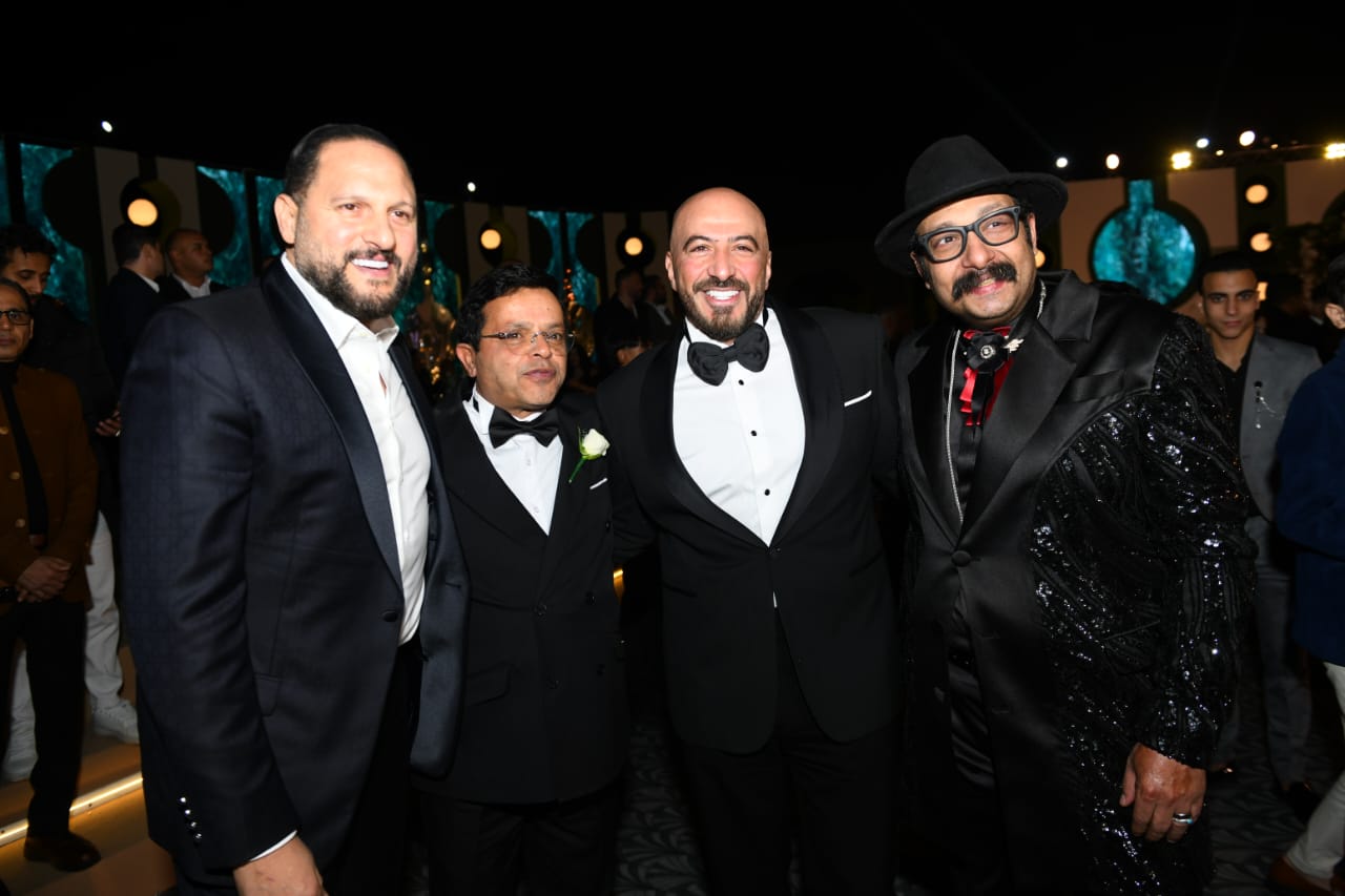 أفراح النجوم في يوم واحد هنيدي ونادية مصطفى يحتفلوا بابنتيهما