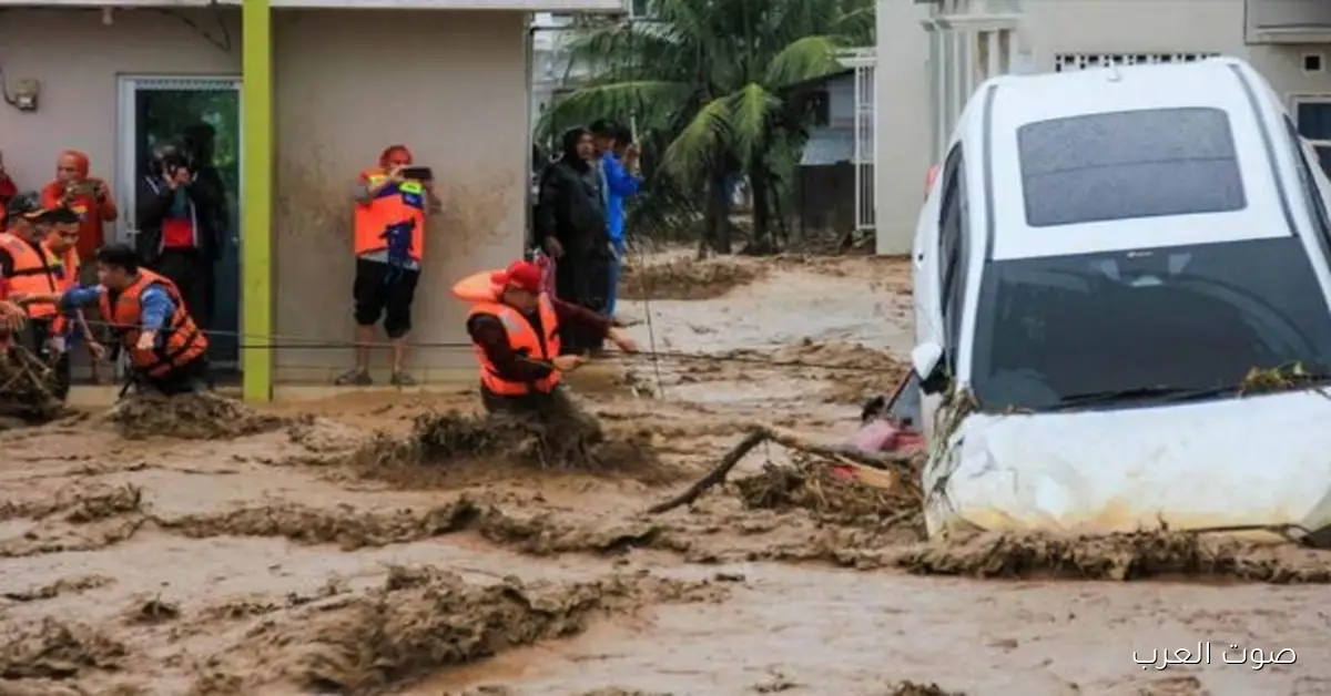 حصيلة ضحايا الفيضانات والانهيارات الأرضية في سريلانكا توصلت لـ 390 قتيل