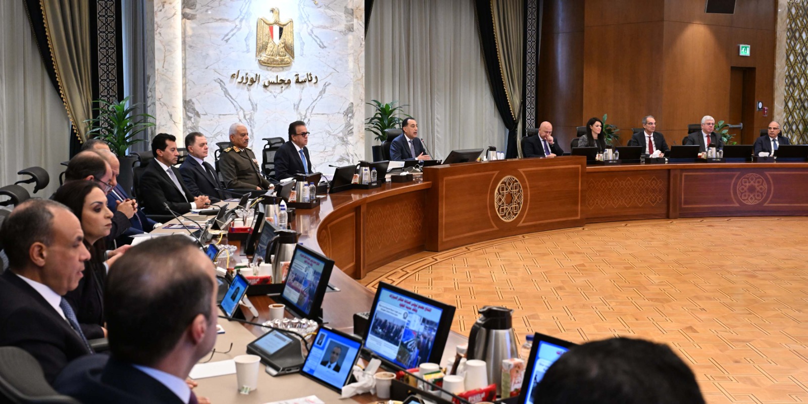 رئيس الوزراء الحكومة بتدعم نجاح مشروع <a href=